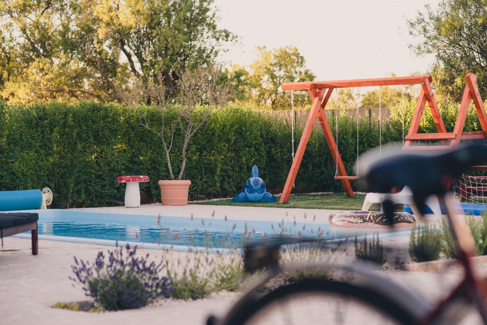 Cozy Country Home With Heated Outdoor Pool Šibenik Extérieur photo
